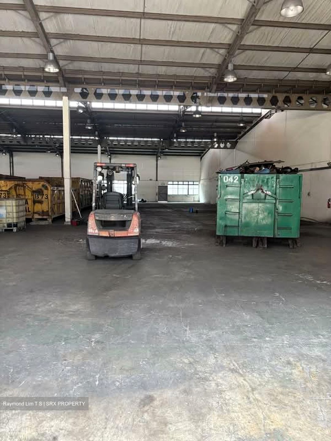 Jurong East Street 21 (D22), Factory #538970221